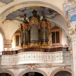 Varhany v kostele Nanebevzetí P. Marie ve Zlonicích